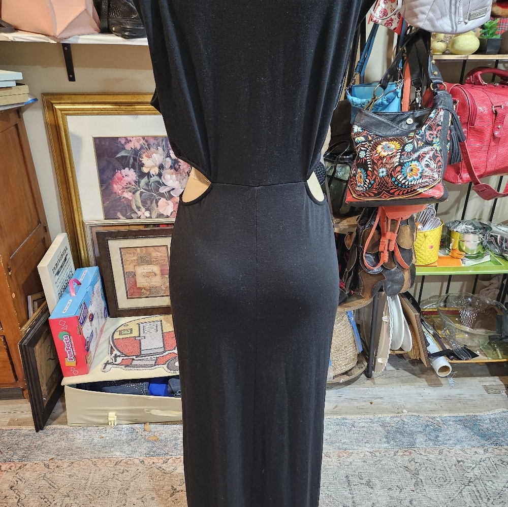 Dress - Picture 2 of 5